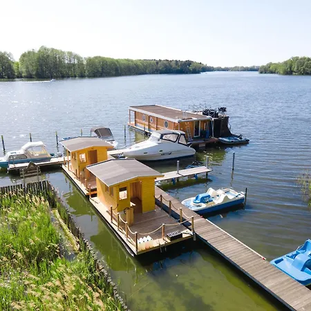 1 By Interhome Lehnin